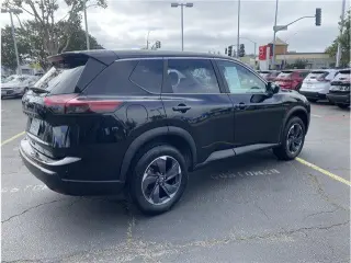 Nissan Rogue 2025 SV 4dr Crossover