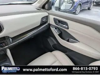 Nissan Rogue 2021 SL 4dr Crossover