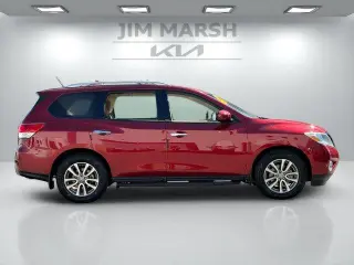 Nissan Pathfinder 2014 S 4 SUV