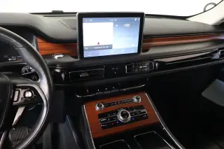 Lincoln Aviator 2023 AWD Grand Touring 4dr SUV