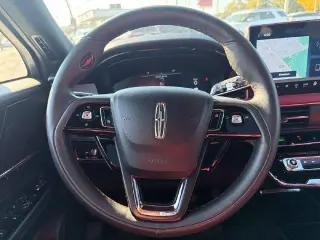 Lincoln Corsair 2023 AWD Reserve 4dr SUV