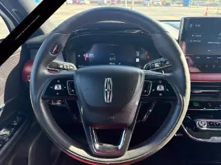 Lincoln Corsair 2024 AWD Reserve 4dr SUV