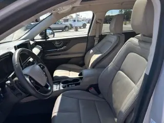 Lincoln Corsair 2023 Reserve 4dr SUV