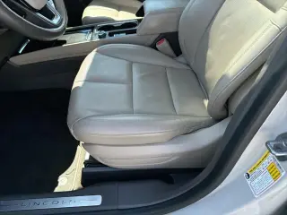 Lincoln Corsair 2023 Reserve 4dr SUV