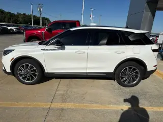Lincoln Corsair 2023 AWD Standard 4dr SUV