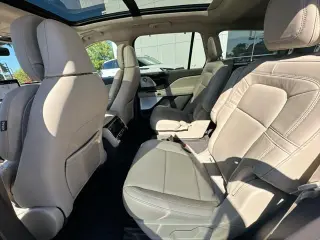 Lincoln Aviator 2022 AWD Reserve 4dr SUV
