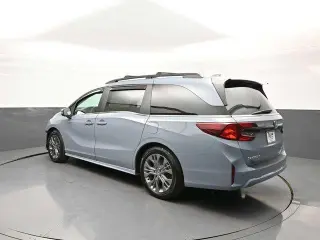 Honda Odyssey 2025 Touring 4dr Mini-Van