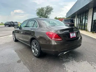 Mercedes-Benz Clase C 2017 tracción total C 300 Luxury 4MATIC 4dr Sedán