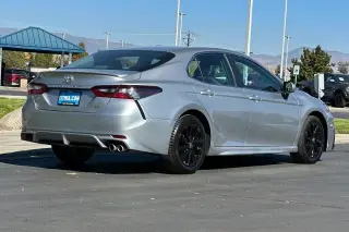 Toyota Camry 2024 SE 4dr Sedán