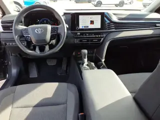 Toyota Camry 2026 LE 4dr Sedán