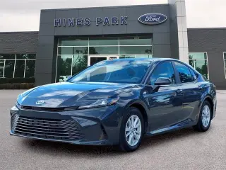 Toyota Camry 2026 LE 4dr Sedán