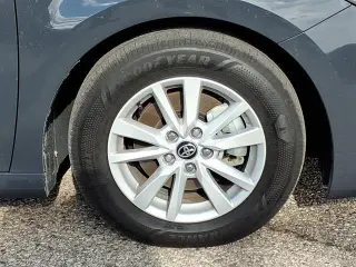 Toyota Camry 2026 LE 4dr Sedán