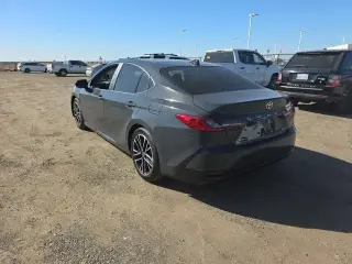 Toyota Camry 2026 XLE 4dr Sedán