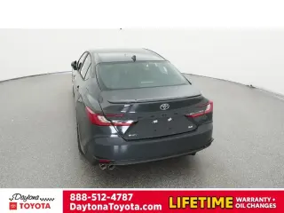 Toyota Camry 2026 SE 4dr Sedán