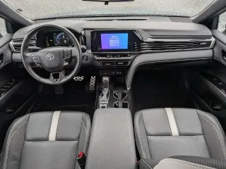 Toyota Camry 2025 SE 4dr Sedán
