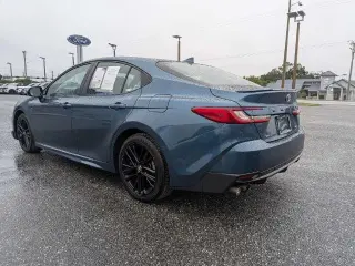Toyota Camry 2025 SE 4dr Sedán