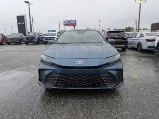 Toyota Camry 2025 SE 4dr Sedán