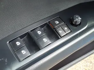 Toyota Camry 2020 LE 4dr Sedán