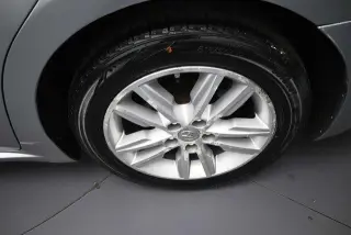 Toyota Avalon 2015 Limited 4dr Sedan