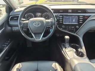 Toyota Camry 2019 SE 4dr Sedán