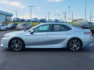 Toyota Camry 2019 SE 4dr Sedán