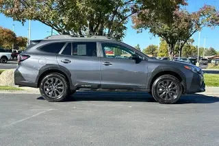 Subaru Outback 2025 AWD Edición Onyx 4dr Crossover
