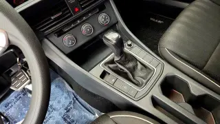 Volkswagen Jetta 2023 Sport Sedán 4 puertas 8A