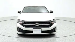 Volkswagen Jetta 2023 Sport Sedán 4 puertas 8A
