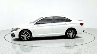 Volkswagen Jetta 2023 Sport Sedán 4 puertas 8A