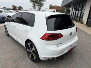 Volkswagen Golf GTI 2015 S 4dr Hatchback 6M