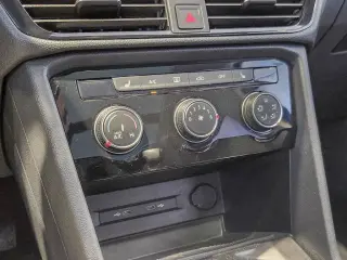 Volkswagen Taos 2023 AWD SE 4Motion 4dr SUV