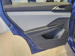 Volkswagen Taos 2023 AWD SE 4Motion 4dr SUV