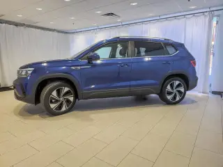 Volkswagen Taos 2023 AWD SE 4Motion 4dr SUV