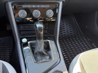 Volkswagen Taos 2023 S 4dr SUV