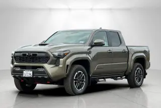 Toyota Tacoma 2026 4x4 TRD Sport 4p Puerta Doble Cabina Doble 5.0 ft SB 8A