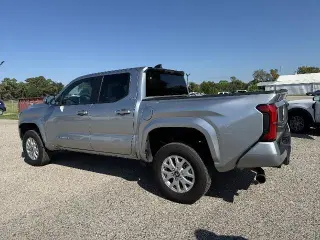 Toyota Tacoma 2026 4x2 SR5 4dr Double Cab 6.1 ft LB