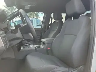 Toyota Tacoma 2024 4x2 SR5 4 puertas Cabina Doble 5.0 ft SB