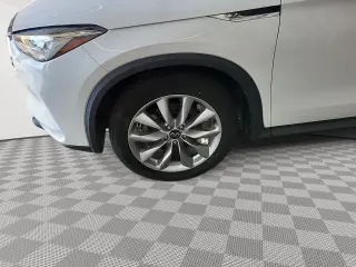 INFINITI QX50 2020 Luxe 4dr Crossover