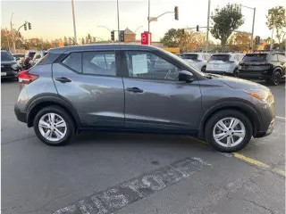 Nissan Kicks 2020 S 4dr Crossover