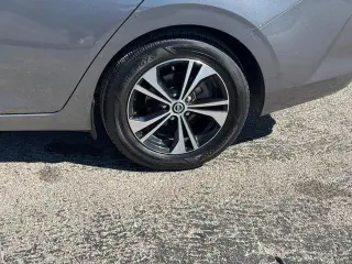 Nissan Sentra 2022 SV 4dr Sedán