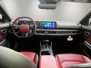 Kia K4 2025 GT-Line 4dr Sedán
