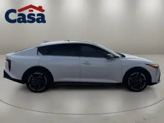 Kia K4 2025 GT-Line 4dr Sedán