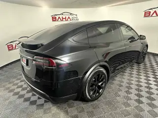Modelo Tesla X 2022