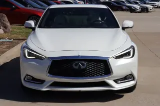 2017 INFINITI Q60