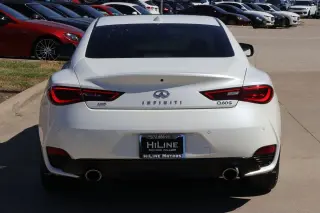 2017 INFINITI Q60