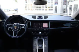 2021 Porsche Macan