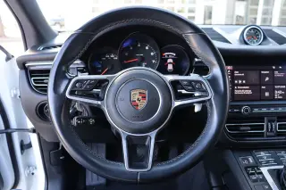 2021 Porsche Macan