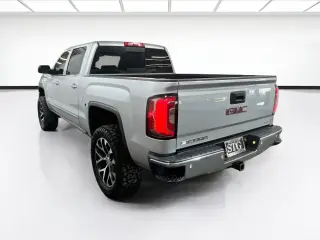 GMC Sierra 1500 2018 4x4 SLT 4dr Crew Cab 5.8 ft. SB