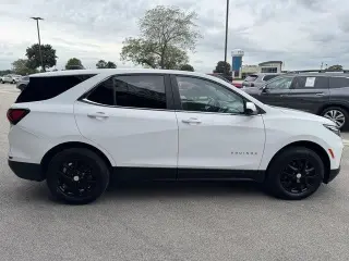 Chevrolet Equinox 2022 4x4 LT 4dr SUV w/2FL