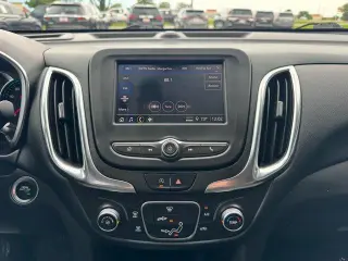 Chevrolet Equinox 2022 4x4 LT 4dr SUV w/2FL